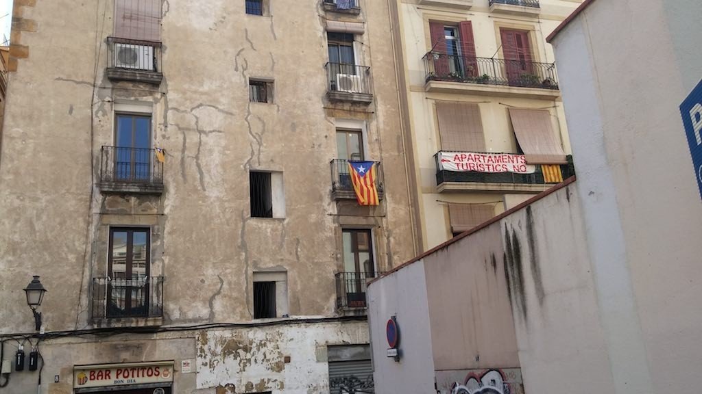 Sign protesting against tourist apartments in Barcelona