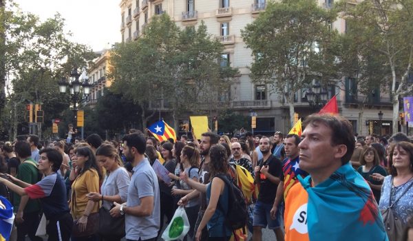 Catalan separatists march in favour of breaking away from Spain