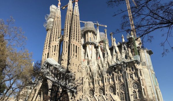 Barcelona, where almost two thirds of holiday rentals have disappeared from the market since the C19 crisis exploded.