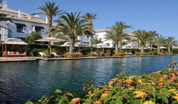 Costa del Sol golf resort villas for sale