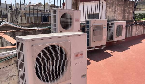 how to reduce aircon running costs in Spain